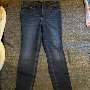 Dark Hollister skinny jeans